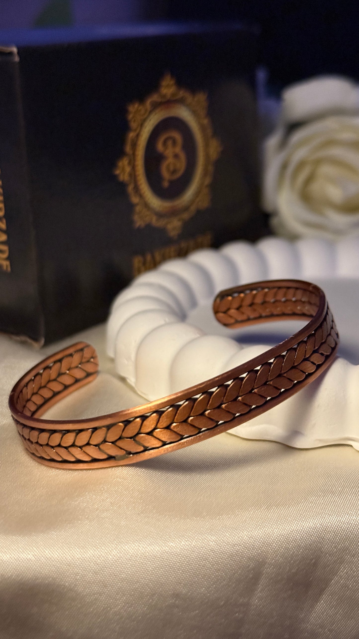 sarmaşık model bileklik